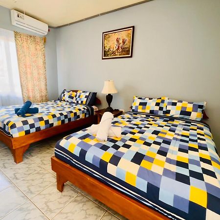 Hotel Georgi Cr Veintisiete de Abril Екстериор снимка